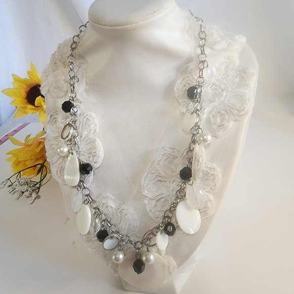Fashion Silver Chain Necklace, Black and White, One size - Picture 2 of 13